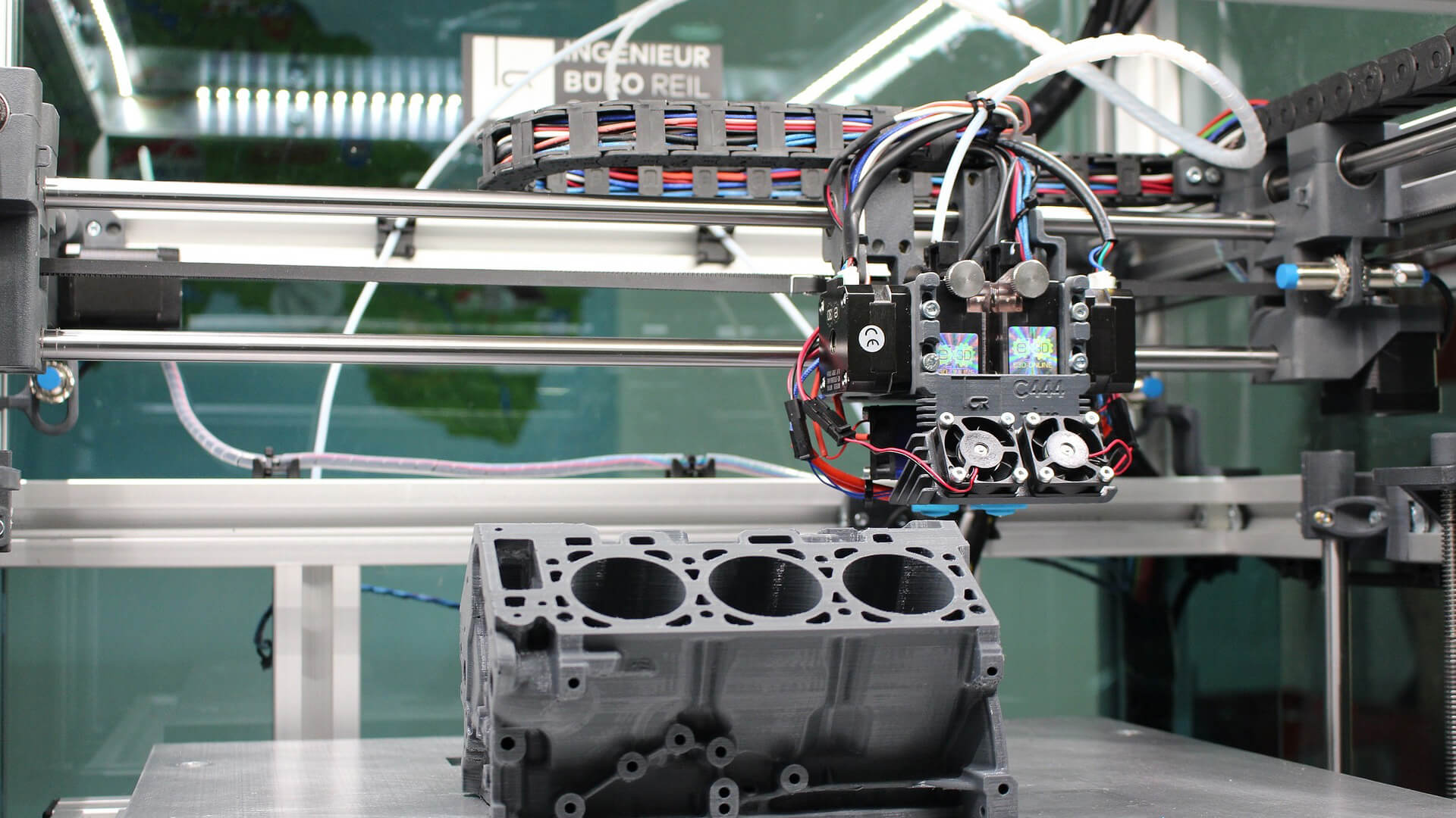 Industrial 3D printing